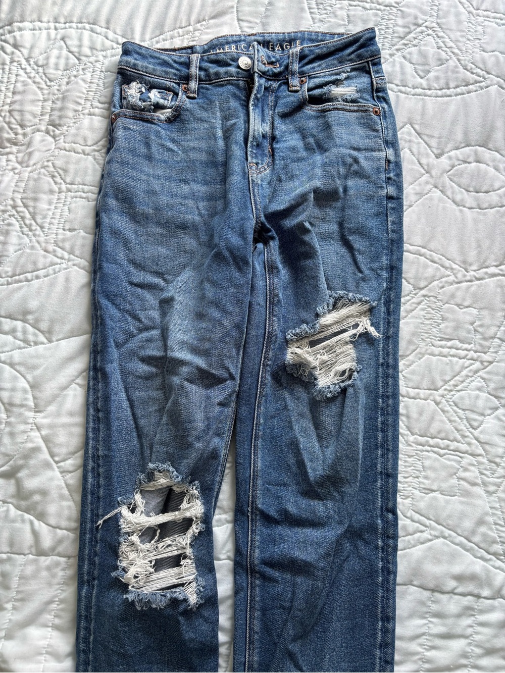 American Eagle Outfitters Distressed Dark Blue Straight-Leg Jeans